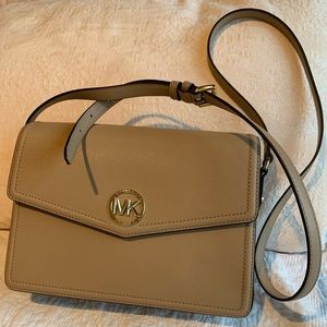 BNWT - Michael Kors crossbody
